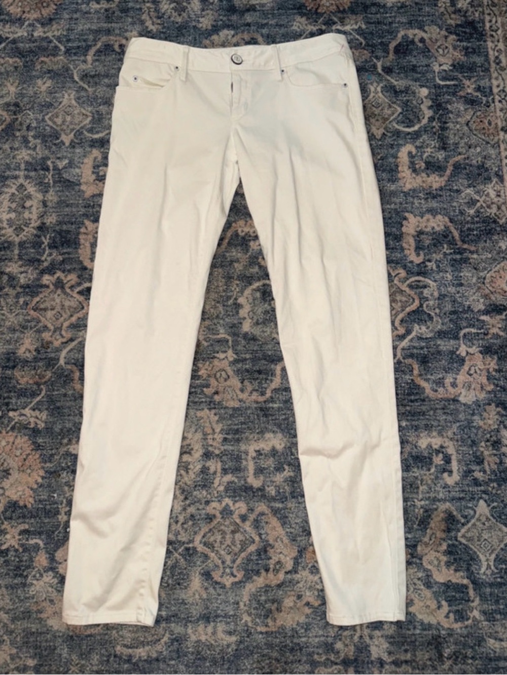 White lily Pulitzer jeans